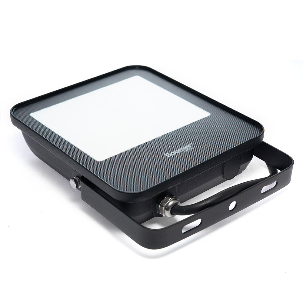 REFLECTOR INTELIGENTE 30W, 2400LM, RGB, BT, MANEJO POR APP
