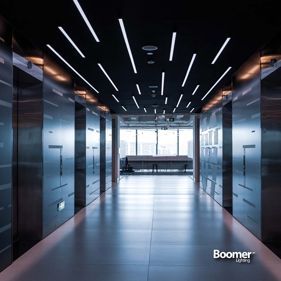 REGLETA INTERCONECTABLE CON APAGADOR 18W 1260 LM LUZ NEUTRA