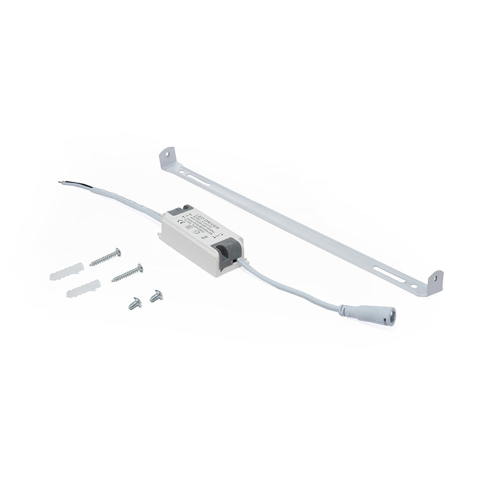 PANEL LED CUADRADO 24W PARA SOBREPONER LUZ CÁLIDA 3000K IP20
