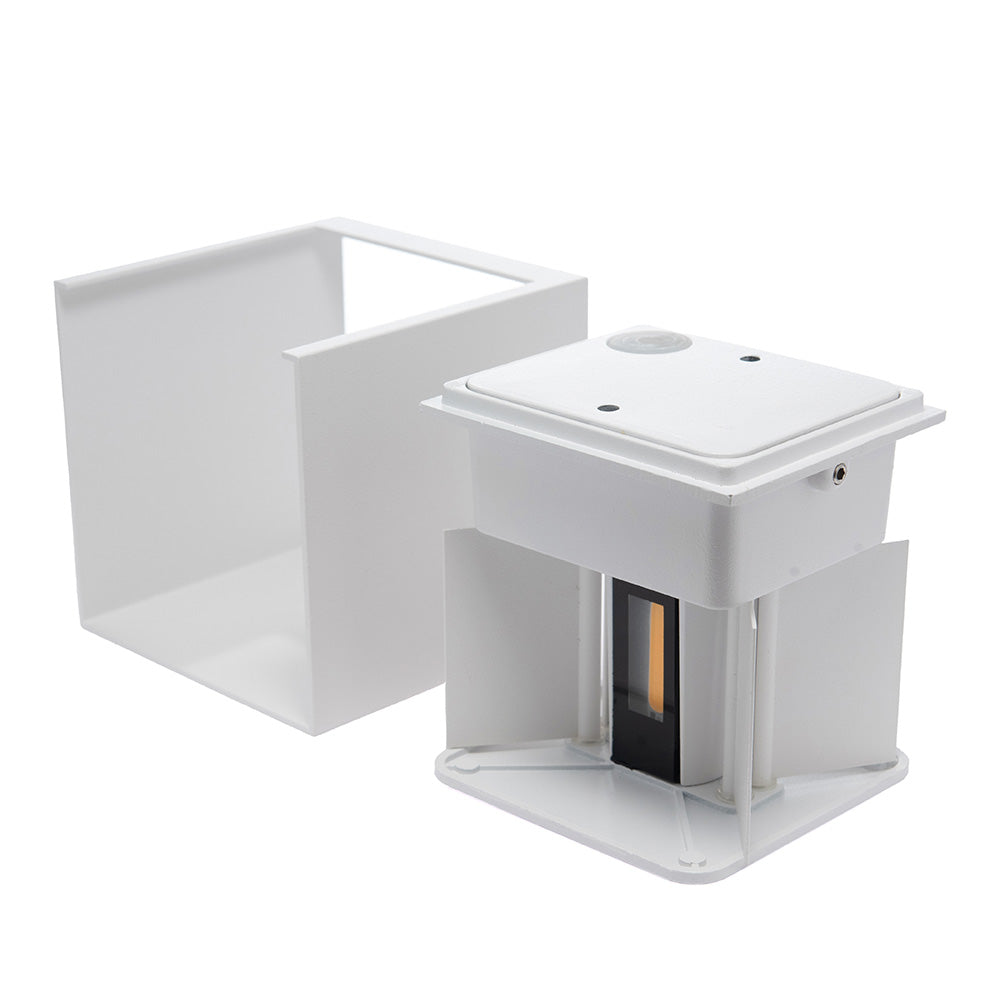 LÁMPARA ARBOTANTE BOX 3D BLANCO, 6W, LUZ CÁLIDA, EXTERIOR