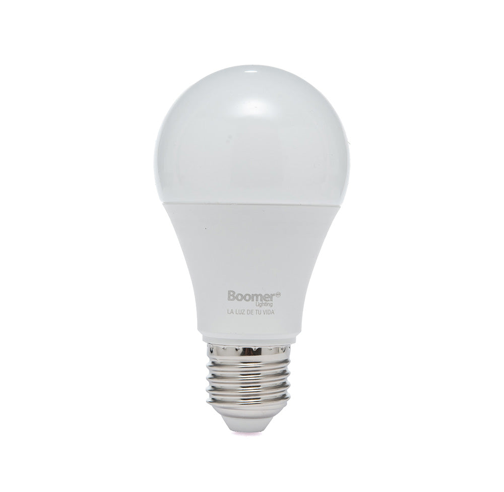PAQUETE DE 6 FOCOS A19 LED 8.5W, LUZ FRÍA, 850 LM, BASE E27