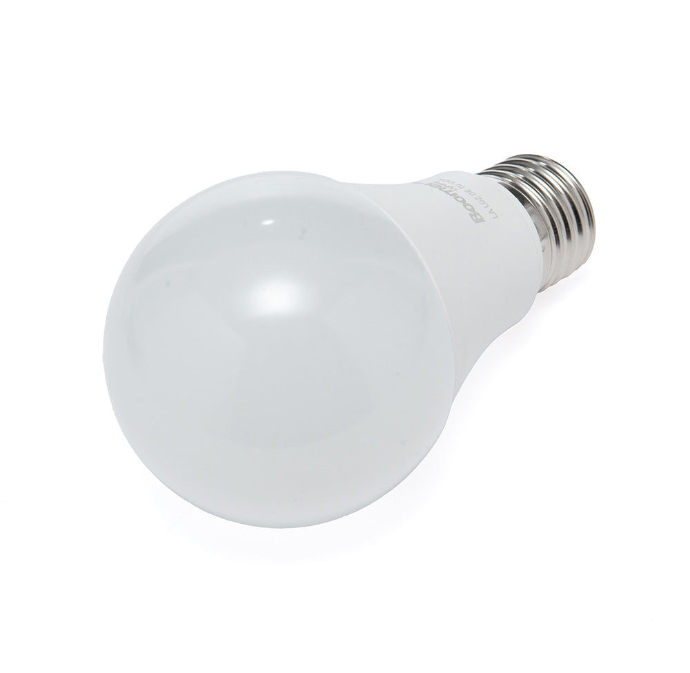 PAQUETE DE 6 FOCOS A19 LED 8.5W, LUZ FRÍA, 850 LM, BASE E27