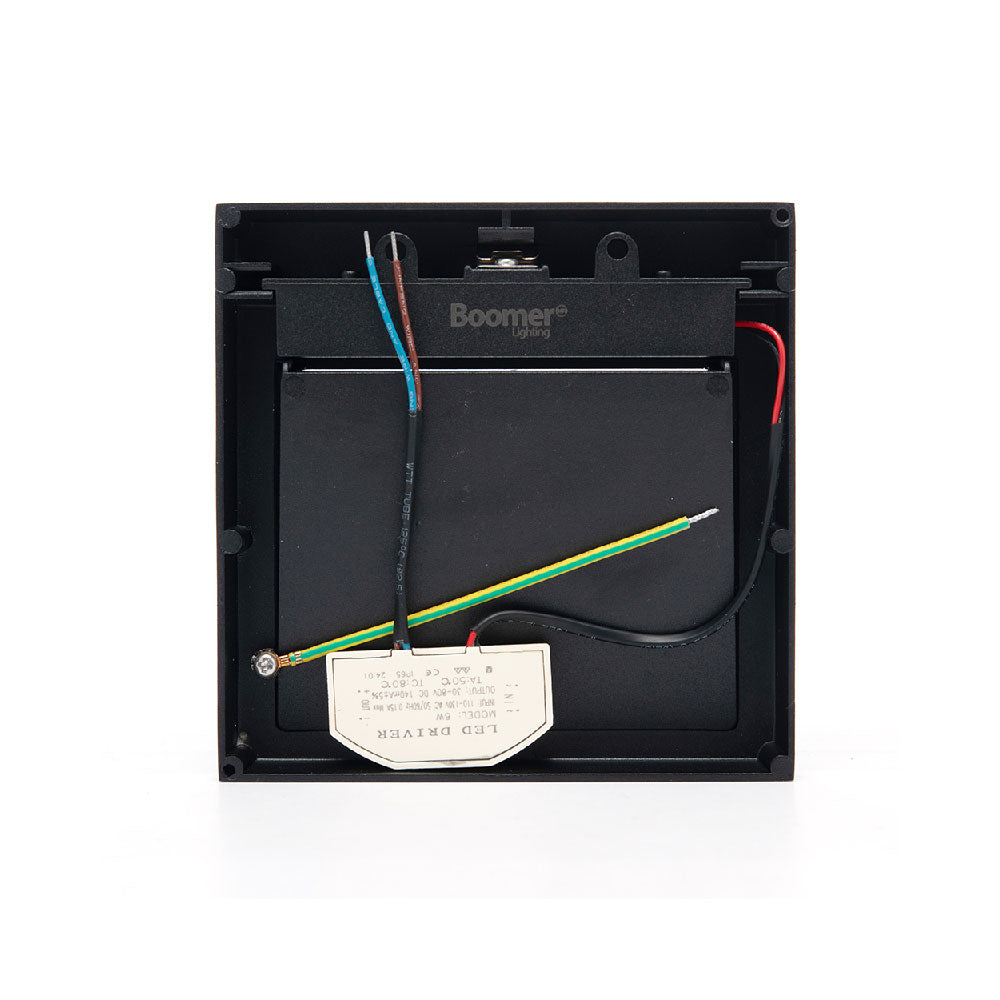 LÁMPARA DE CORTESÍA EMPOTRABLE NEGRO S6, 6W, 3000K, IP65