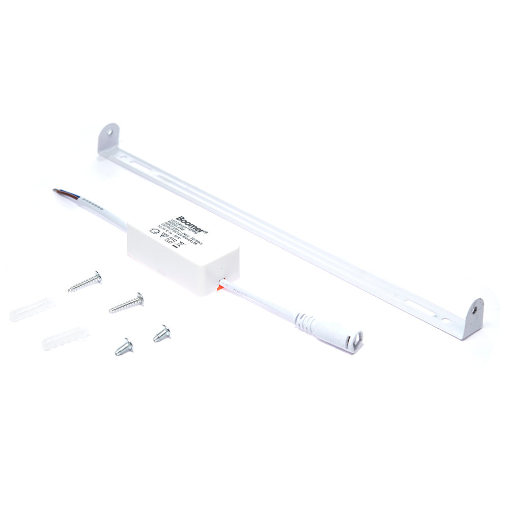PANEL LED CUADRADO SATÍN PARA SOBREPONER, 24W, 1689LM