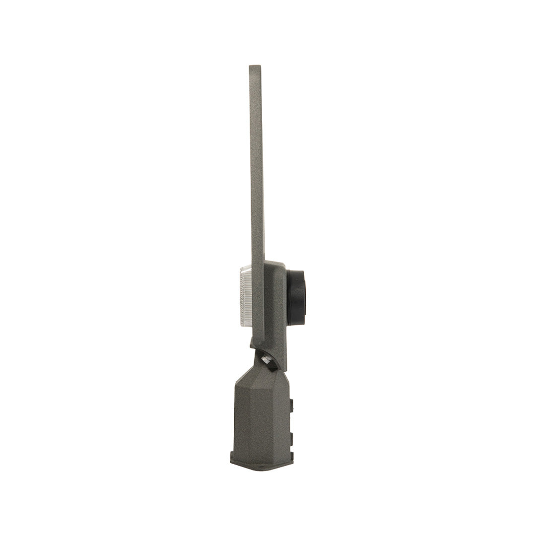 LUMINARIA SUBURBANA CON BASE NEMA 3 PINES 50W LUZ FRÍA, IK08