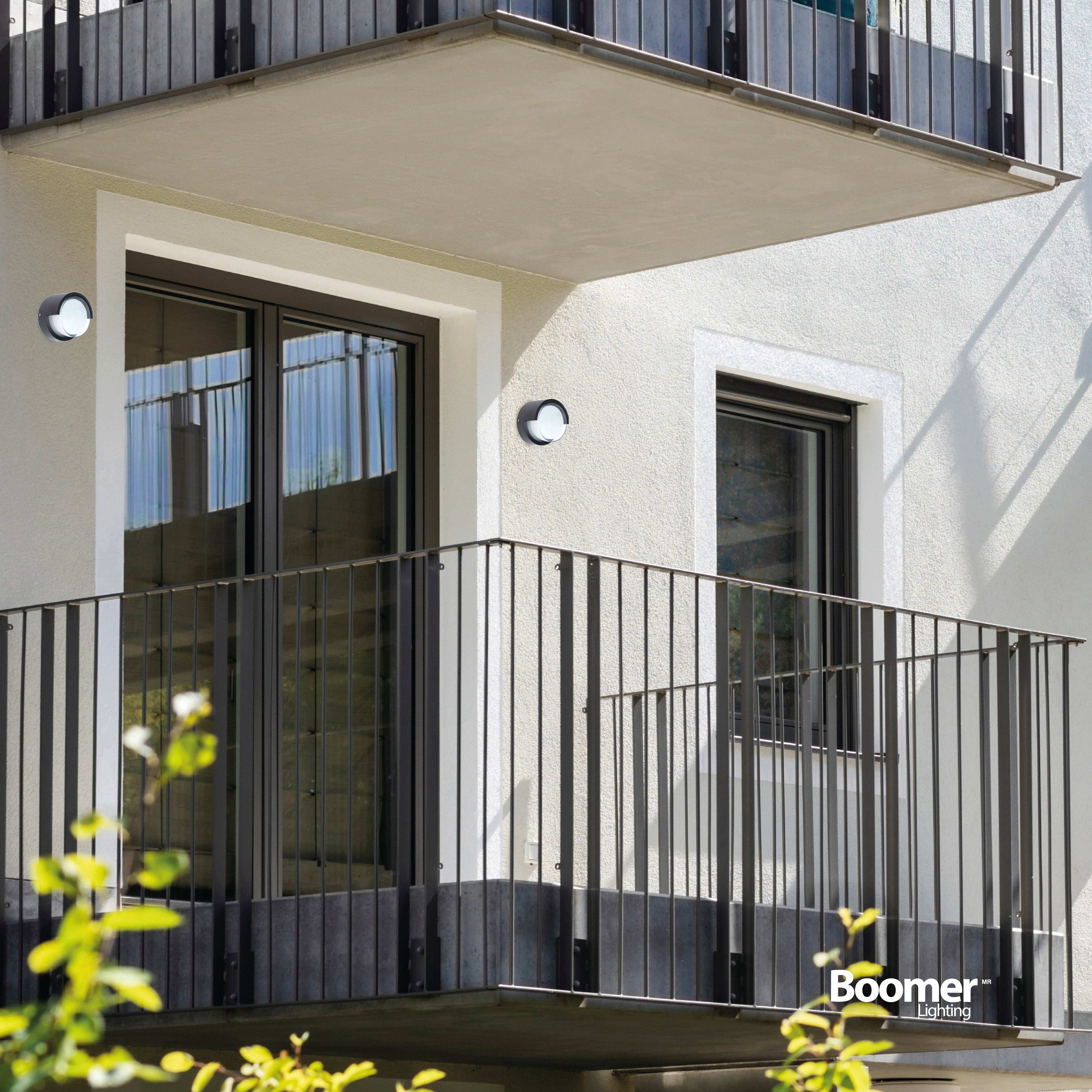 ARBOTANTE PARA PARED SUN, 12W, LUZ CÁLIDA, 960LM, EXTERIOR